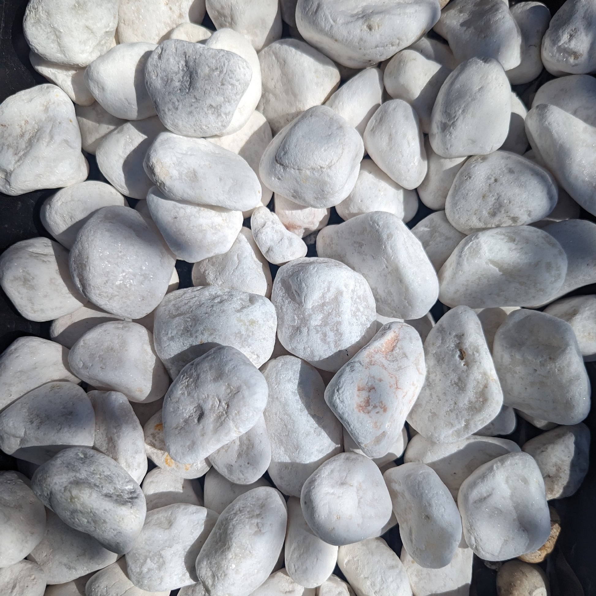 PEBBLES 20KG SNOW WHITE