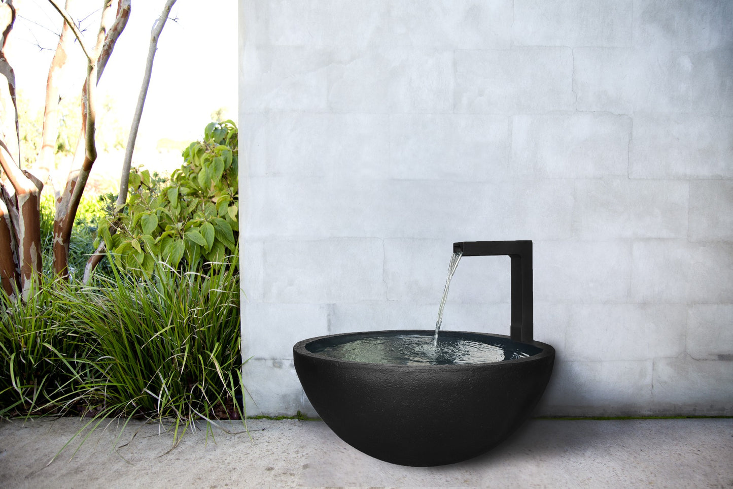 Patio Pond [size:large Finish:black]