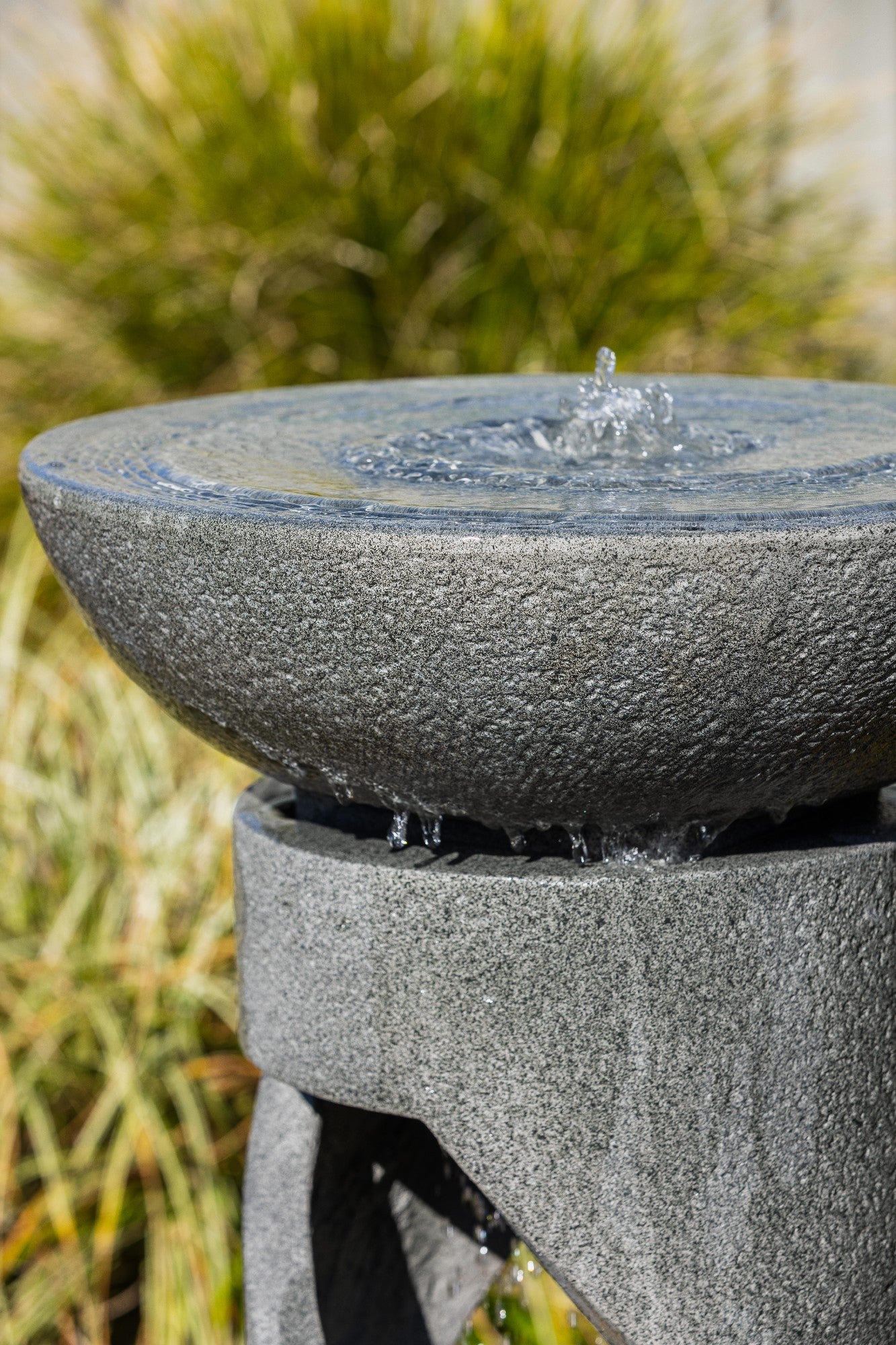 Twirled Bowl Fountain [finish:grey]