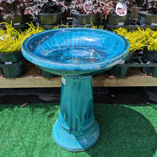 Grafton Bird Bath [Size:Standard Finish:Green]
